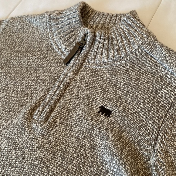 Carters 3/4 zip up sweater. Gray/white/oatmeal color - Picture 3 of 6